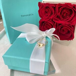 Tiffany & Co. Elsa Peretti Bean Wire Ring in Yellow Gold 18K size 7  $1,750 NEW